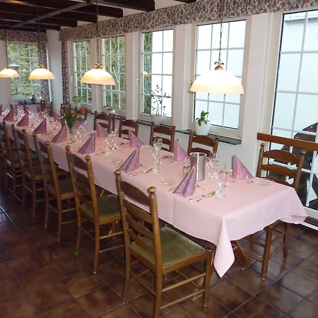 Akzent Zur Wasserburg - Garni Hotel 3*