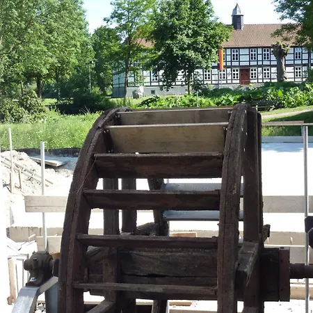 Akzent Zur Wasserburg - Garni Hotel
