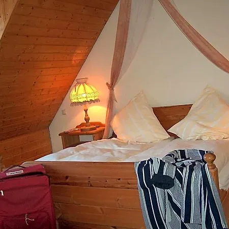 Hotel Akzent Zur Wasserburg - Garni 3*