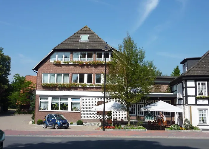 Hotel Akzent Zur Wasserburg - Garni 3*